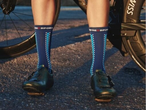 Calcetines de Ciclismo Pro Racing V4.0 Compressport Azules - Imagen 2