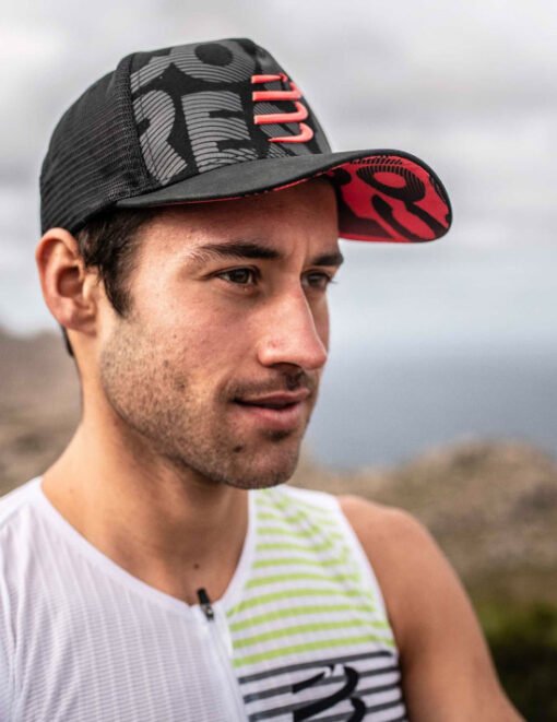 Gorro de Running Trucker Cap Compressport Negro - Imagen 3